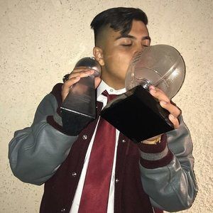 Meet your Posher, Jordan